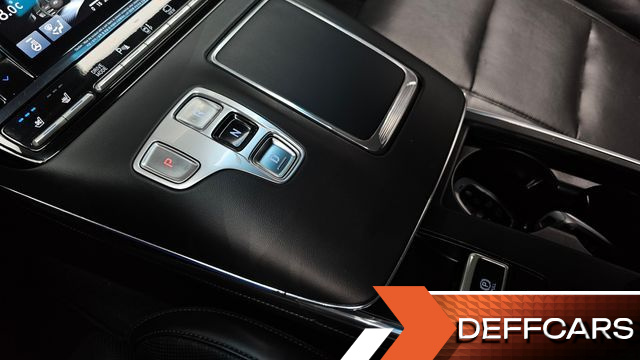 Hyundai GRANDEUR 3.3 Calligraphy купить на сайте DeffCars