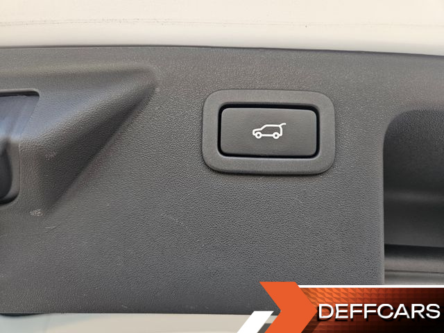 Land Rover DISCOVERY SPORT 2.0 TD4 HSE Luxury купить на сайте DeffCars