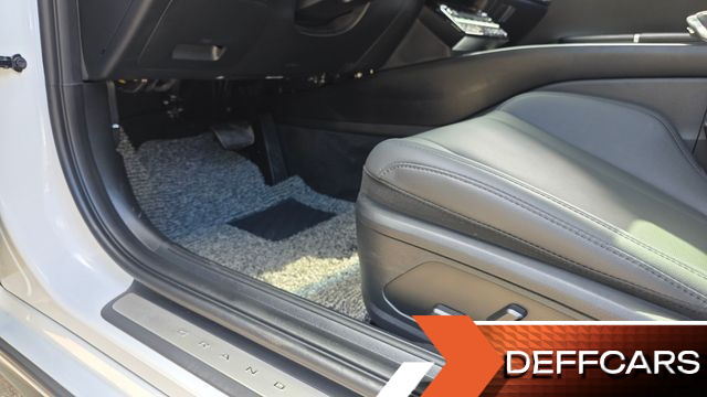 Hyundai GRANDEUR 2,5 Gasoline 2WD Premium купить на сайте DeffCars