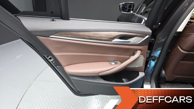 BMW 5-SERIES 530e Luxury купить на сайте DeffCars