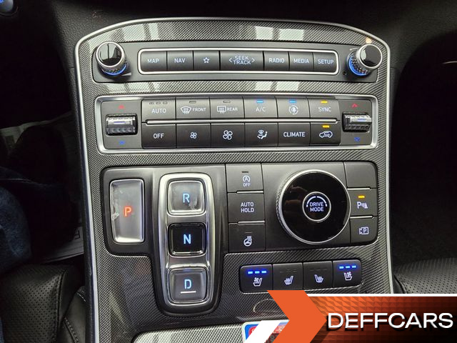 Hyundai SANTAFE Diesel 2.2 2WD Prestige купить на сайте DeffCars