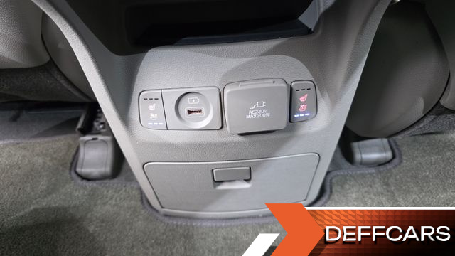 Kia CARNIVAL 9-Seater Noblesse Special купить на сайте DeffCars