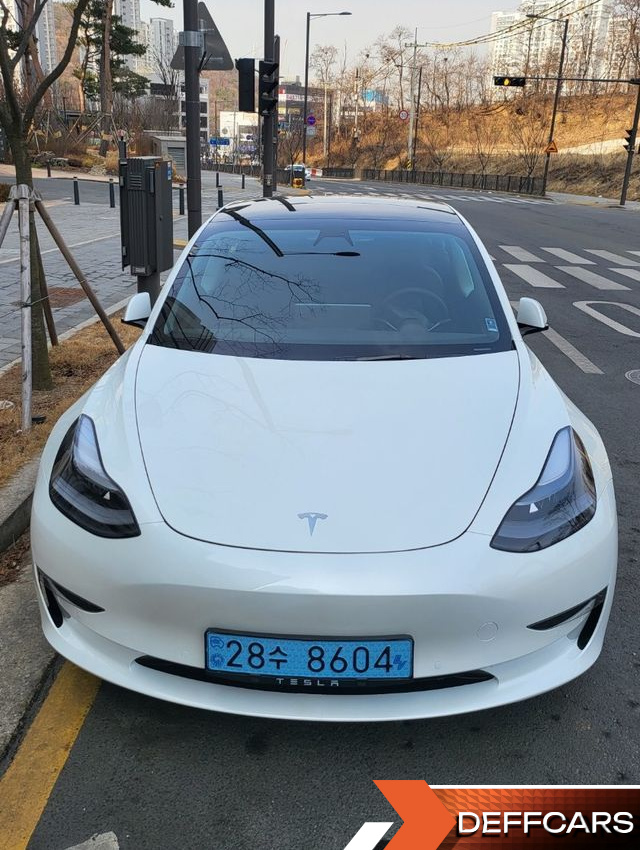 Tesla MODEL 3 Long Range AWD купить на сайте DeffCars