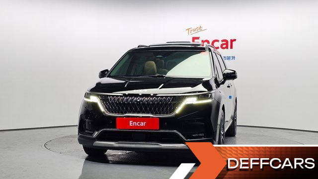 Kia CARNIVAL Gasoline 9-Seater Signature купить на сайте DeffCars