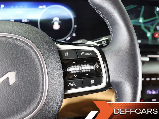 Kia CARNIVAL Diesel 9-Seater Signature купить на сайте DeffCars