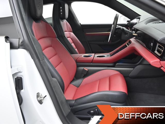 Porsche TAYCAN Turbo S купить на сайте DeffCars
