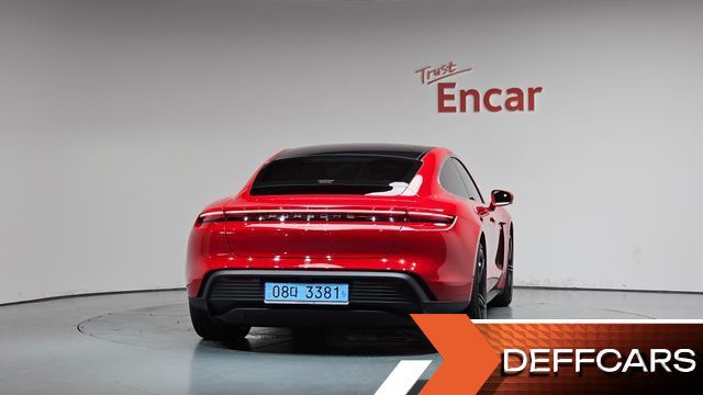 Porsche TAYCAN 4S купить на сайте DeffCars