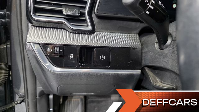 Kia SPORTAGE Diesel 2.0 2WD Prestige купить на сайте DeffCars