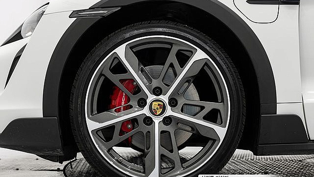 Porsche TAYCAN 4S Cross Turismo купить на сайте DeffCars