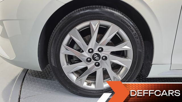 Hyundai GRANDEUR Calligraphy купить на сайте DeffCars