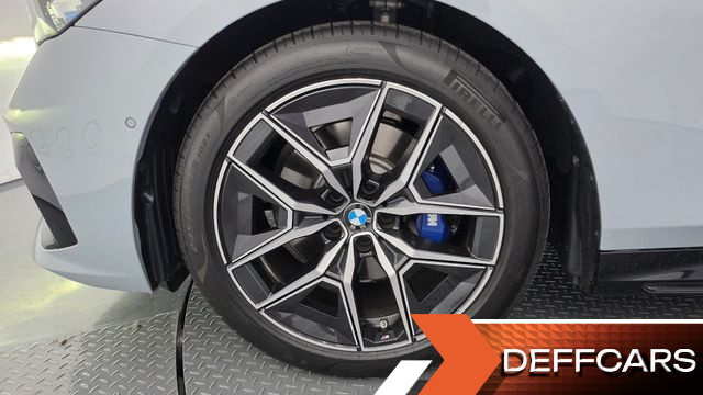 BMW 5-SERIES 520i M Sport купить на сайте DeffCars