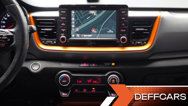 Kia STONIC 1.0 Turbo Prestige купить на сайте DeffCars