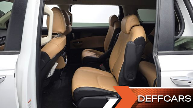 Kia CARNIVAL Gasoline 9-Seater Prestige купить на сайте DeffCars