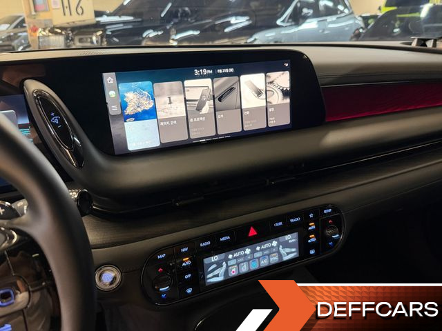 Genesis G90 Gasoline 3.5 Turbo e-S/C AWD Black купить на сайте DeffCars