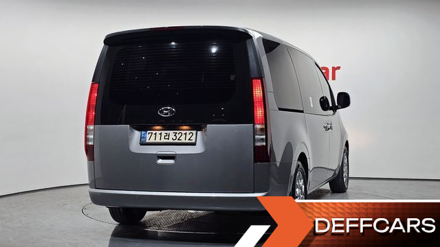 Hyundai STARIA L3.5 Tourer 11-Seater Modern купить на сайте DeffCars