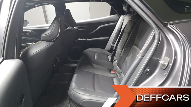 Toyota CROWN 2.5 4WD Hybrid купить на сайте DeffCars