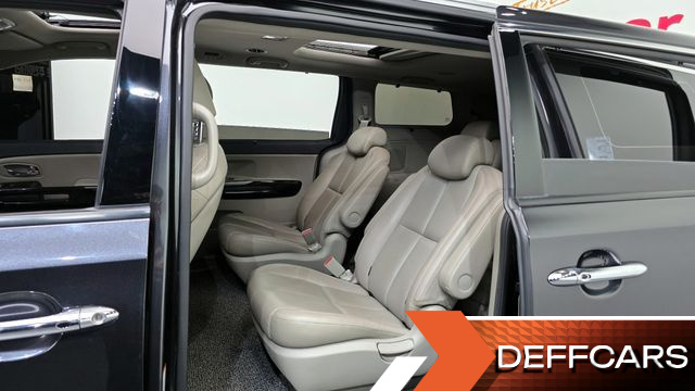 Kia CARNIVAL 9-Seater Noblesse Special купить на сайте DeffCars