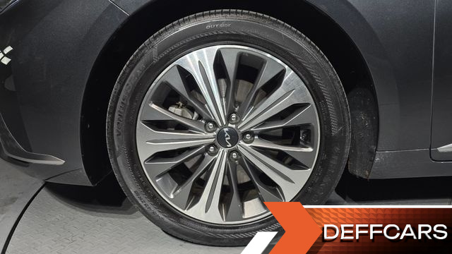 Kia K8 2.5 Gasoline 2WD Signature купить на сайте DeffCars
