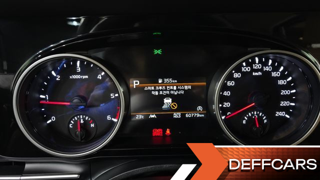 Kia CARNIVAL 9-Seater Noblesse купить на сайте DeffCars