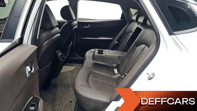 Kia K5 2.0 Noblesse купить на сайте DeffCars