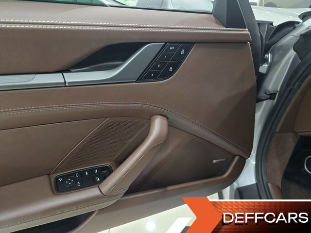 Porsche 911 Carrera 4 Cabriolet купить на сайте DeffCars
