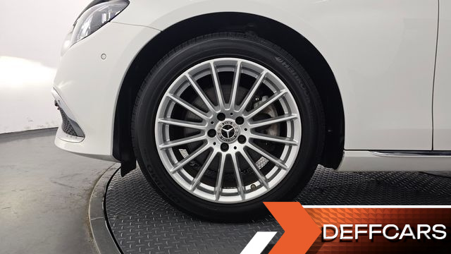 Mercedes E-CLASS E250 Exclusive купить на сайте DeffCars