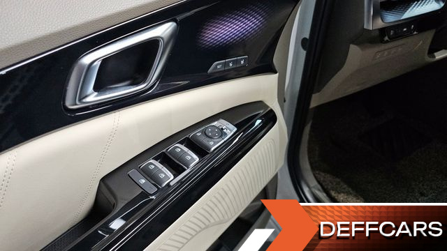 Kia CARNIVAL Gasoline 9-Seater Hi-Limousine Signature купить на сайте DeffCars