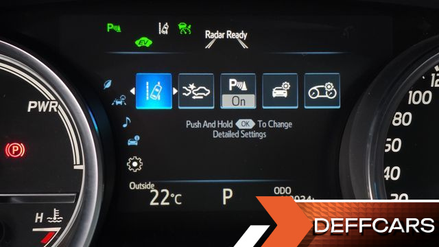 Toyota CAMRY 2.5 XLE Hybrid купить на сайте DeffCars