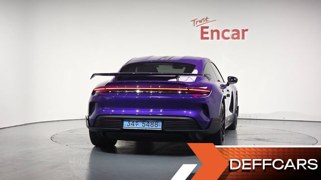 Porsche TAYCAN Turbo GT Weissach pack купить на сайте DeffCars