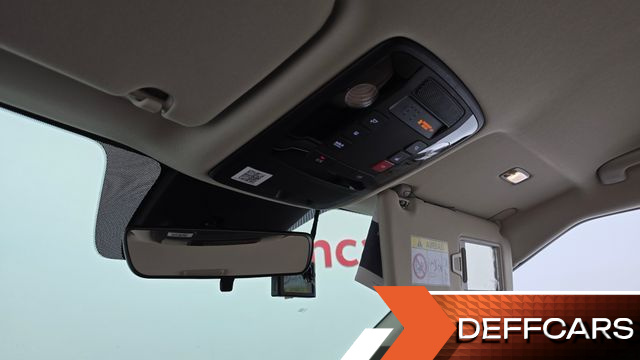 Kia CARNIVAL 9-Seater Prestige купить на сайте DeffCars