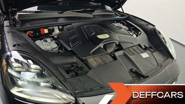 Porsche CAYENNE 3.0 E-Hybrid купить на сайте DeffCars
