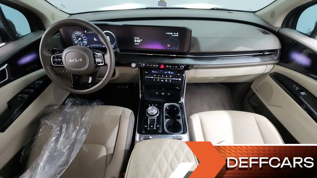 Kia CARNIVAL Gasoline 7-Seater Signature купить на сайте DeffCars