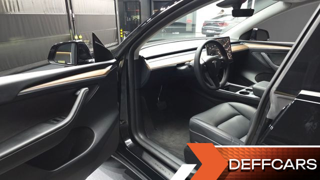 Tesla MODEL Y RWD купить на сайте DeffCars