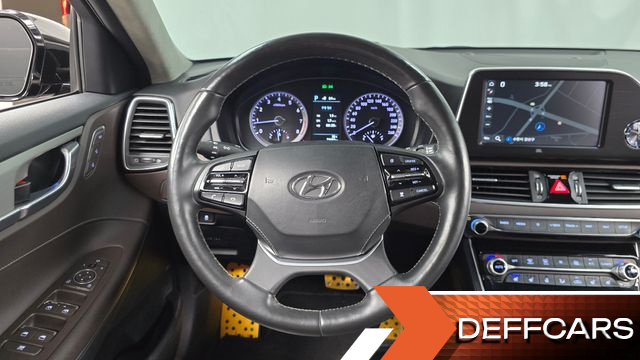 Hyundai GRANDEUR 3.0 Exclusive Special купить на сайте DeffCars