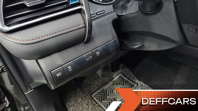 Toyota CAMRY 2.5 купить на сайте DeffCars