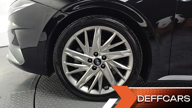 Hyundai GRANDEUR 2.5 Calligraphy купить на сайте DeffCars