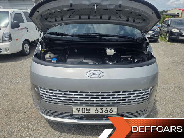 Hyundai STARIA Cargo 3-Seater Modern купить на сайте DeffCars