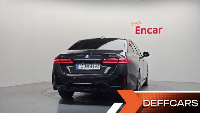 BMW 5-SERIES 523d xDrive M Sport купить на сайте DeffCars