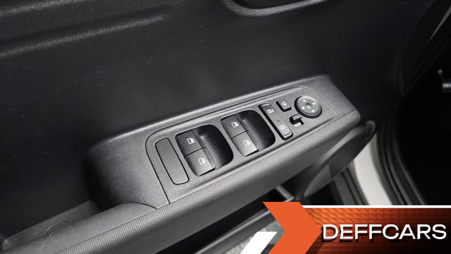 Hyundai CASPER Van Smart купить на сайте DeffCars