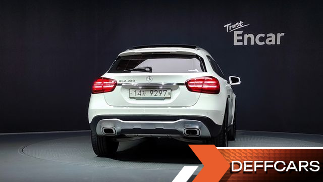 Mercedes GLA-CLASS GLA220 Premium купить на сайте DeffCars