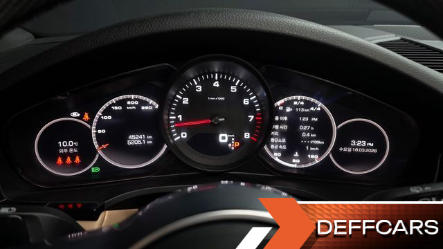 Porsche CAYENNE 3.0 купить на сайте DeffCars