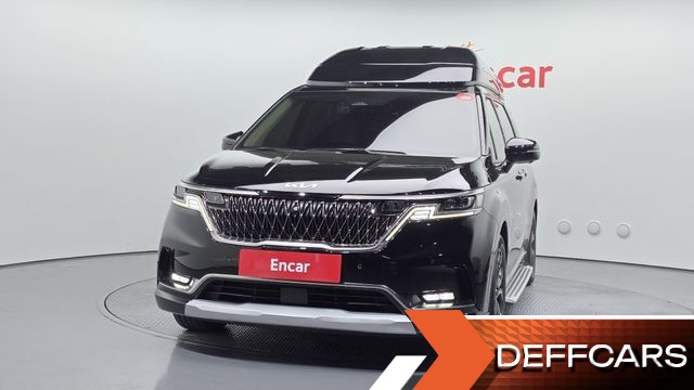 Kia CARNIVAL 7-Seater Hi-Limousine Signature купить на сайте DeffCars