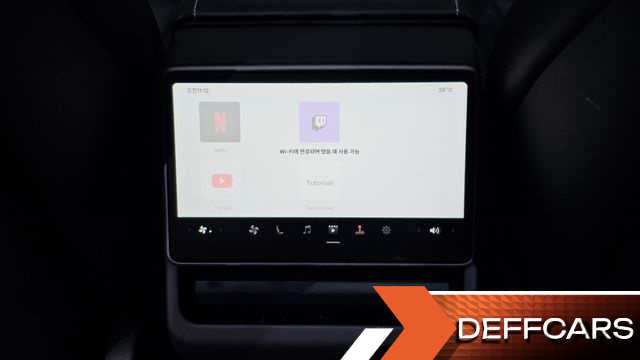 Tesla MODEL Y Long Range AWD купить на сайте DeffCars