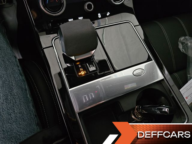 Land Rover RANGE ROVER VELAR 3.0 P400 R-Dynamic SE купить на сайте DeffCars