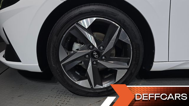 Hyundai AVANTE 1.6 Inspiration купить на сайте DeffCars
