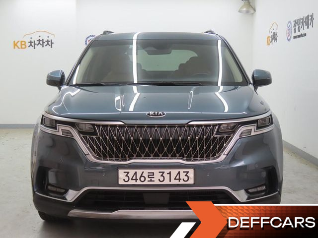 Kia CARNIVAL 9-Seater Noblesse купить на сайте DeffCars