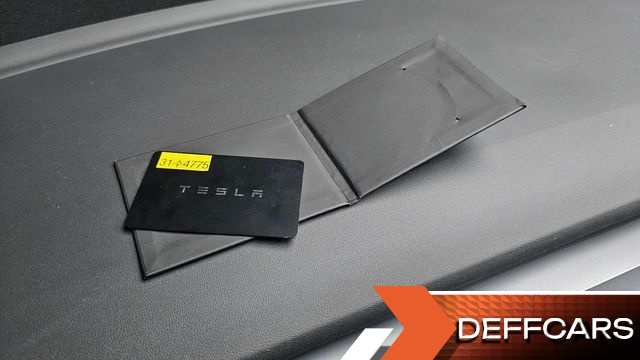Tesla MODEL 3 Long Range AWD купить на сайте DeffCars