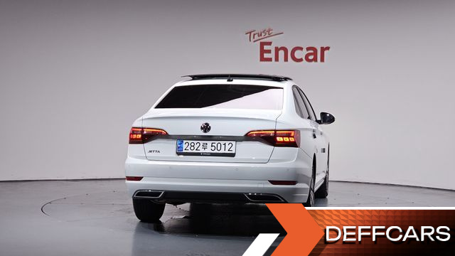 Volkswagen JETTA 1.4 TSI Prestige купить на сайте DeffCars