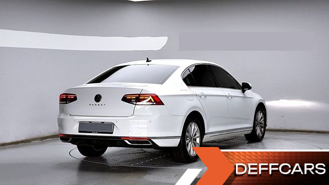 Volkswagen PASSAT 2.0 TDI Premium купить на сайте DeffCars