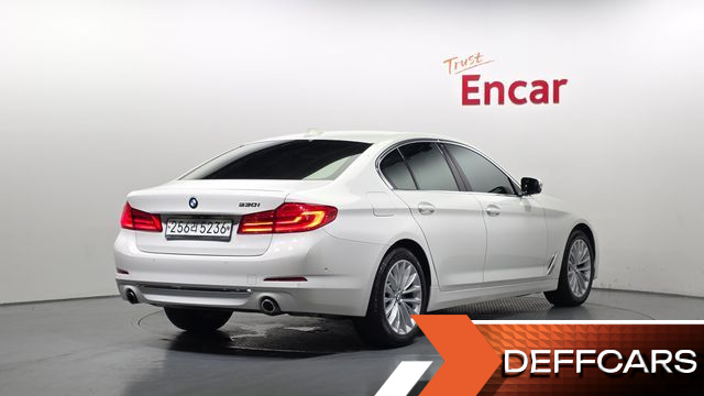 BMW 5-SERIES 530i Luxury Plus купить на сайте DeffCars